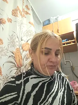 Snapshot of Malichkaanna30 chatting on November 2025 02:53:02 PM Malichkaanna30 online show from November 2025 02:53:02 PM