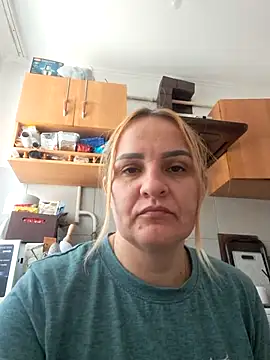 Malichkaanna30 online show from February 2026 08:27:02 AM