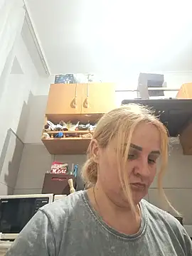 Malichkaanna30 online show from January 2026 04:10:02 PM