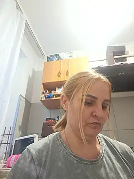 Malichkaanna30 online show from January 2026 02:45:01 PM