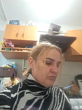 Snapshot of Malichkaanna30 chatting on September 2025 08:31:01 AM Malichkaanna30 online show from September 2025 08:31:01 AM