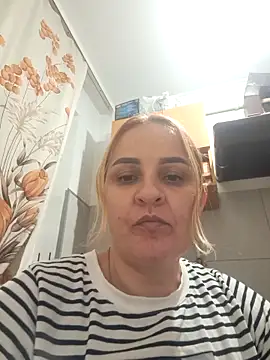 Snapshot of Malichkaanna30 chatting on November 2025 04:11:02 PM Malichkaanna30 online show from November 2025 04:11:02 PM