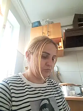 Snapshot of Malichkaanna30 chatting on November 2025 02:09:02 PM Malichkaanna30 online show from November 2025 02:09:02 PM