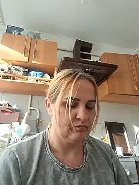 Malichkaanna30 online show from March 2026 01:38:02 PM