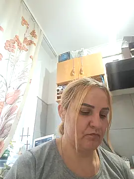 Snapshot of Malichkaanna30 chatting on November 2025 10:04:02 AM Malichkaanna30 online show from November 2025 10:04:02 AM