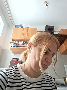 Malichkaanna30 online show from January 2026 09:24:01 AM