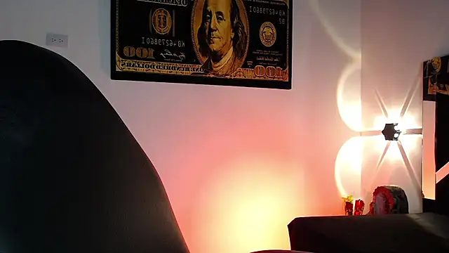 scarlett buttock online show from March 2025 07:48:02 PM