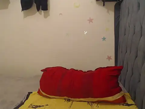 Ebonymercy online show from May 2026 08:07:01 PM
