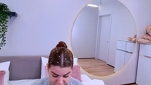 MelanieCarterr online show from November 2025 04:11:02 PM