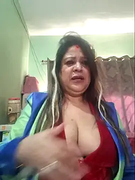 Snapshot of Hot_Queen77 chatting on December 2024 07:04:02 AM Hot Queen77 online show from December 2024 07:04:02 AM