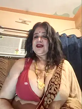 Snapshot of Hot_Queen77 chatting on September 2025 06:14:02 PM Hot Queen77 online show from September 2025 06:14:02 PM