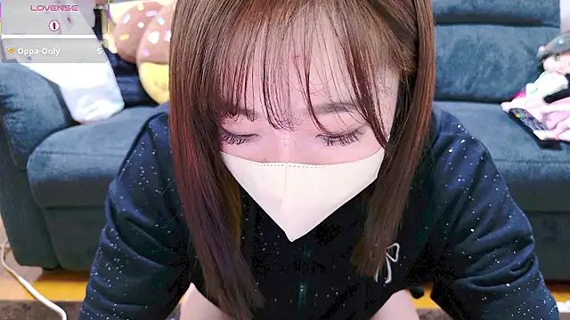 Rio chan  online show from April 2026 01:02:01 PM