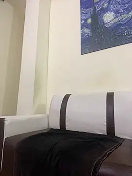 lunainsane58 online show from March 2026 08:37:02 AM