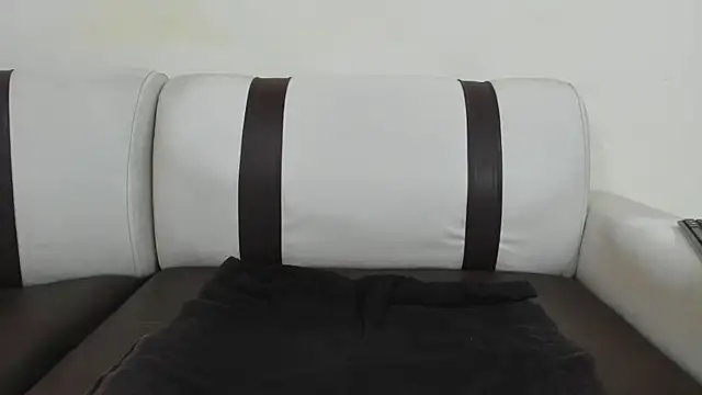 lunainsane58 online show from July 2026 12:50:02 PM