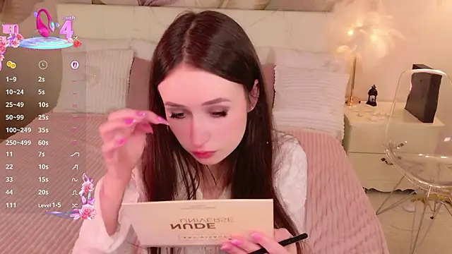 AliceLiddelle online show from February 2026 04:49:01 PM