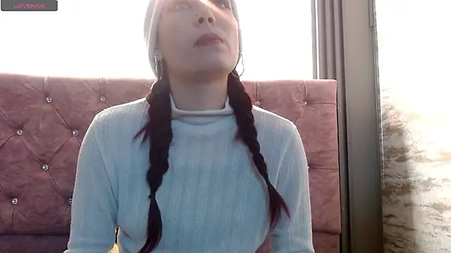  yuyi online show from February 2026 12:23:01 PM