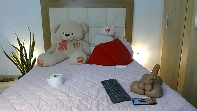 HELLEN SWEET6 online show from March 2025 12:59:01 AM