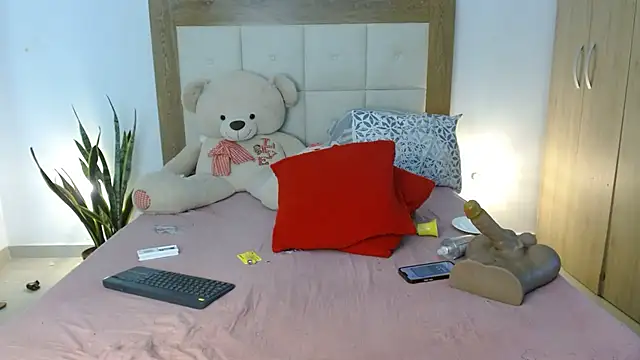 HELLEN SWEET6 online show from March 2025 11:16:02 PM