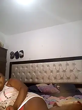 nahiarapalmer19 online show from February 2025 03:16:02 AM