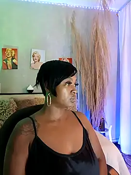 nahiarapalmer19 online show from December 2025 05:50:02 PM