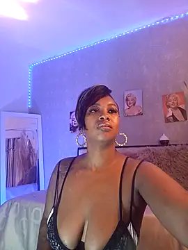 nahiarapalmer19 online show from March 2025 03:42:01 PM