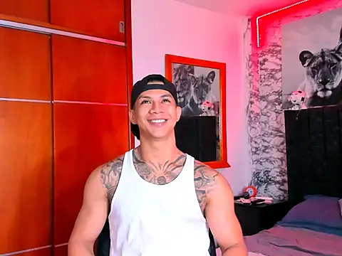 Snapshot of Aaron_Toy chatting on January 2026 05:49:02 PM Aaron Toy online show from January 2026 05:49:02 PM