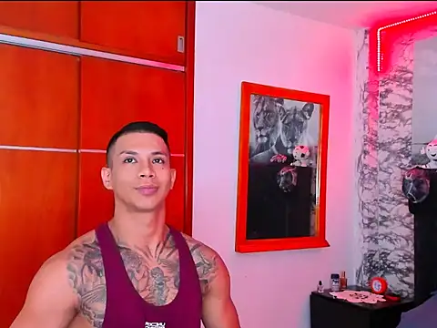 Snapshot of Aaron_Toy chatting on January 2026 04:02:02 PM Aaron Toy online show from January 2026 04:02:02 PM