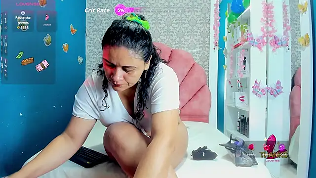 Snapshot of valeria_rivera1 chatting on October 2025 12:17:02 PM valeria rivera1 online show from October 2025 12:17:02 PM