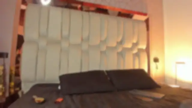 Isa Little Star online show from January 2026 04:41:01 AM