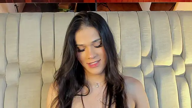 Isa Little Star online show from March 2026 03:34:01 AM