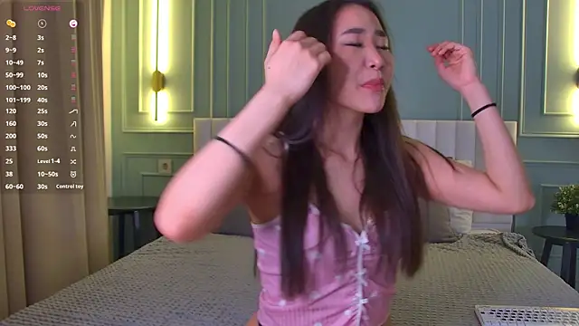 RizeShiro online show from April 2026 05:31:01 AM