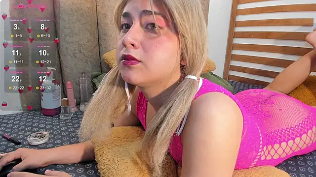 saraa cute2 online show from December 2024 06:44:01 PM