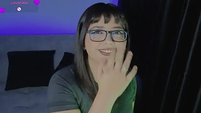 missy taylor  online show from November 2025 09:15:02 PM