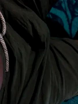 Snapshot of TheeRealShow chatting on December 2025 08:30:02 PM TheeRealShow online show from December 2025 08:30:02 PM