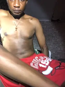 Snapshot of TheeRealShow chatting on December 2024 08:34:01 PM TheeRealShow online show from December 2024 08:34:01 PM