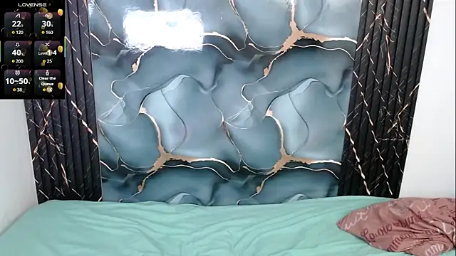 dulcenia rose online show from November 2025 02:42:01 PM