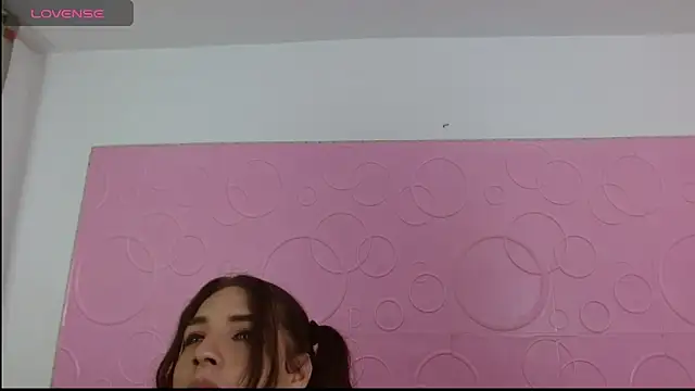 dulcenia rose online show from March 2025 04:54:02 PM
