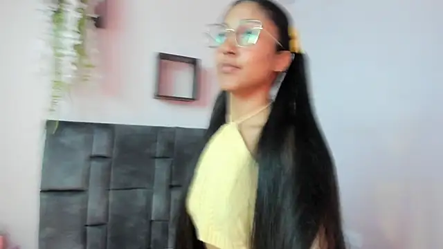 kitty myers online show from November 2025 04:22:01 PM