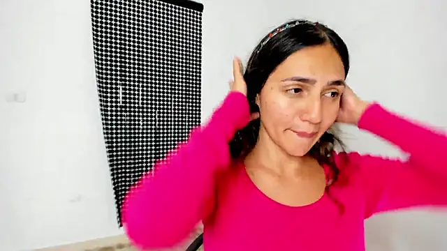 misshiccups online show from February 2025 04:52:02 AM