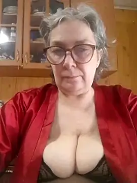IrinaSweet54 online show from May 2026 07:01:01 AM