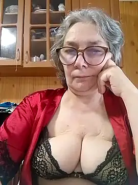 Snapshot of IrinaSweet54 chatting on June 2026 07:52:02 AM IrinaSweet54 online show from June 2026 07:52:02 AM