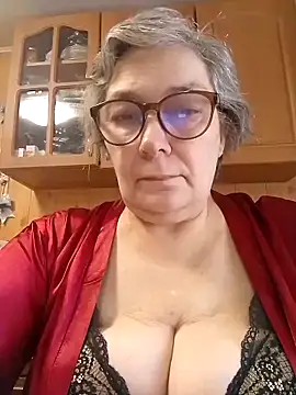 IrinaSweet54 online show from February 2026 07:28:01 AM