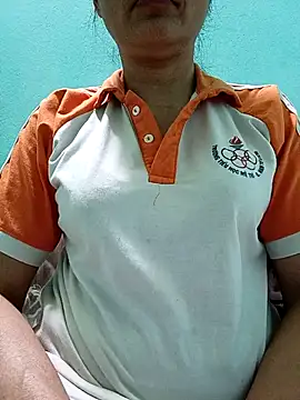 Snapshot of Lovepussyhair chatting on February 2026 08:31:01 PM Lovepussyhair online show from February 2026 08:31:01 PM