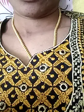 Snapshot of Ambika01 chatting on November 2025 03:40:01 AM Ambika01 online show from November 2025 03:40:01 AM