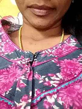 Snapshot of Ambika01 chatting on November 2025 01:15:02 PM Ambika01 online show from November 2025 01:15:02 PM