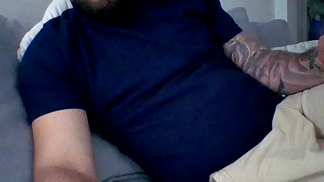 bobotatto online show from April 2026 06:43:01 PM