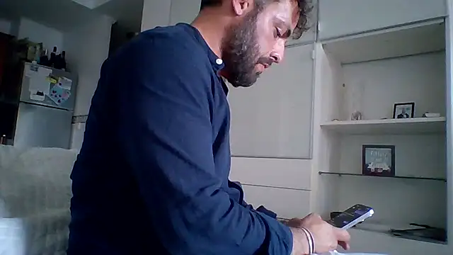 bobotatto online show from May 2026 05:43:02 PM