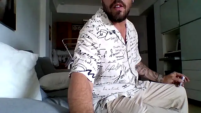 bobotatto online show from May 2026 01:37:02 PM