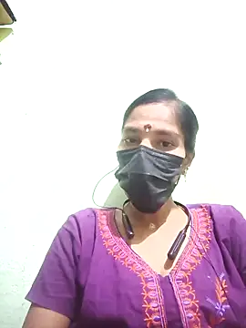 anusiya01 online show from September 2025 03:00:01 PM