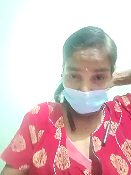 anusiya01 online show from November 2025 04:33:01 PM